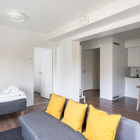 Hiisi Homes Kulomaeki 公寓 万塔